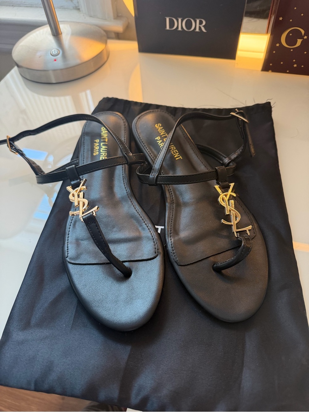 Saint Laurent Black Leather YSL Logo Thong Sandals - Picture 6 of 7